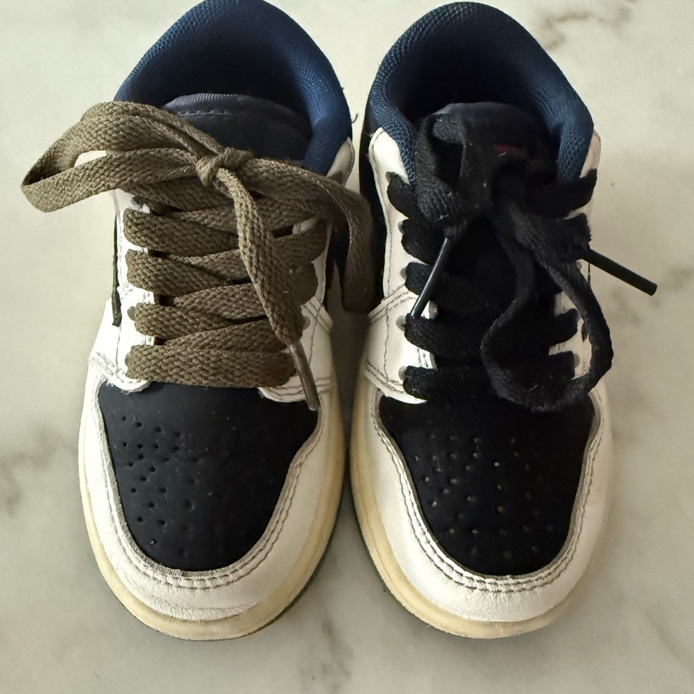 Nike + Travis Scott Kids Air Jordan